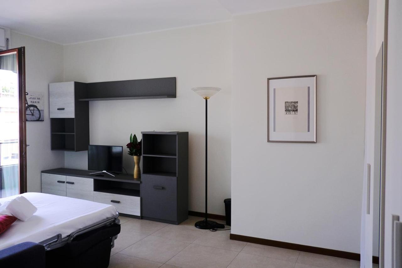 Best Way Rent - Elegante Loft Con Terrazzo Milão Exterior foto